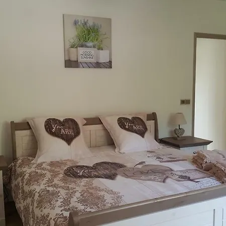 Les Prairies De L'encreme Céreste