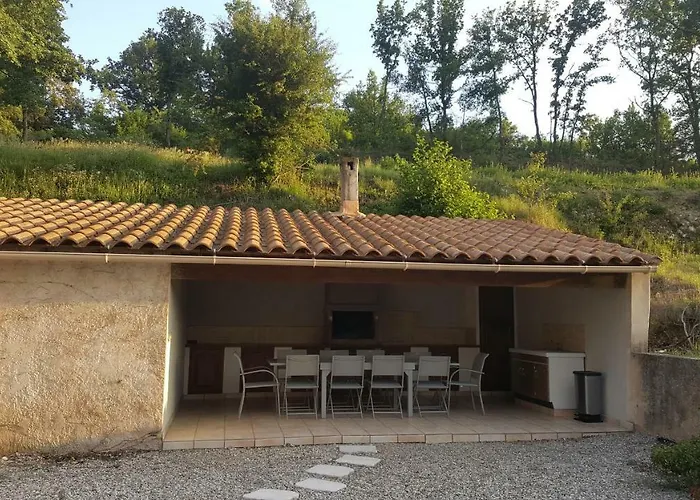 펜션 Les Prairies De L'encreme Céreste