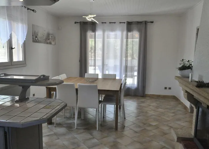 Les Prairies De L'encreme 펜션 Céreste